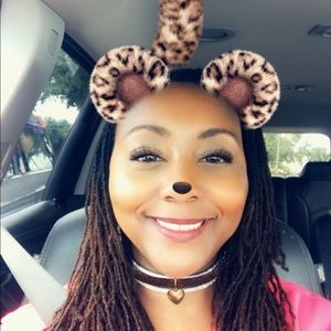 Meet your Posher, Kyi